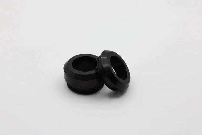 Captive Spacers