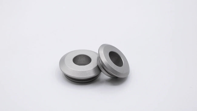Captive Spacers